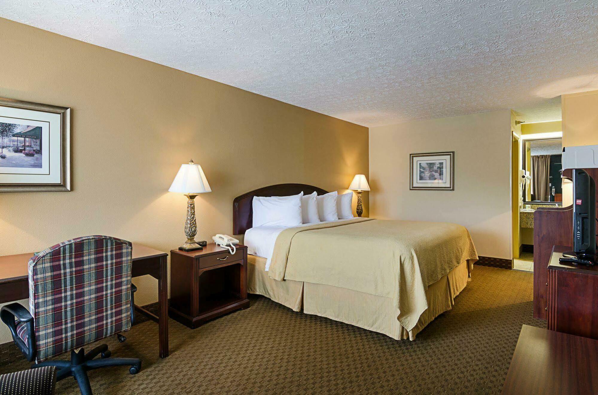 Quality Inn Lewisburg Εξωτερικό φωτογραφία